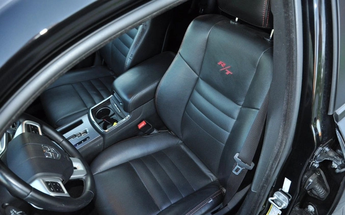 Dodge Charger cena 70000 przebieg: 206340, rok produkcji 2014 z Borek Wielkopolski małe 529